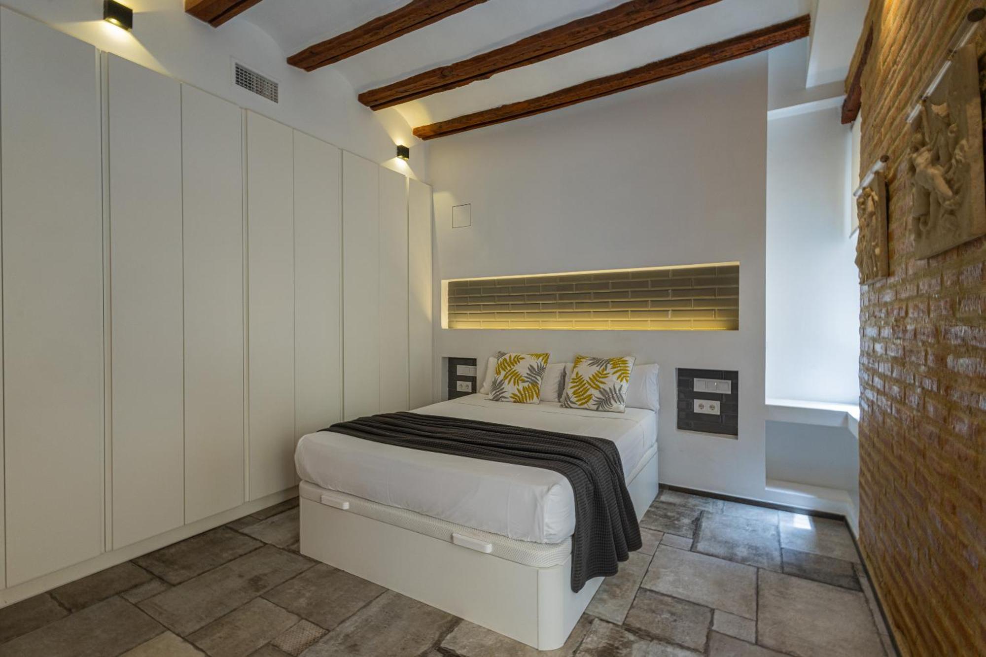 Apartament Florit Flats - Center Modern 1Br 2Bth Terrace Wi-Fi Ac Walencja Zewnętrze zdjęcie